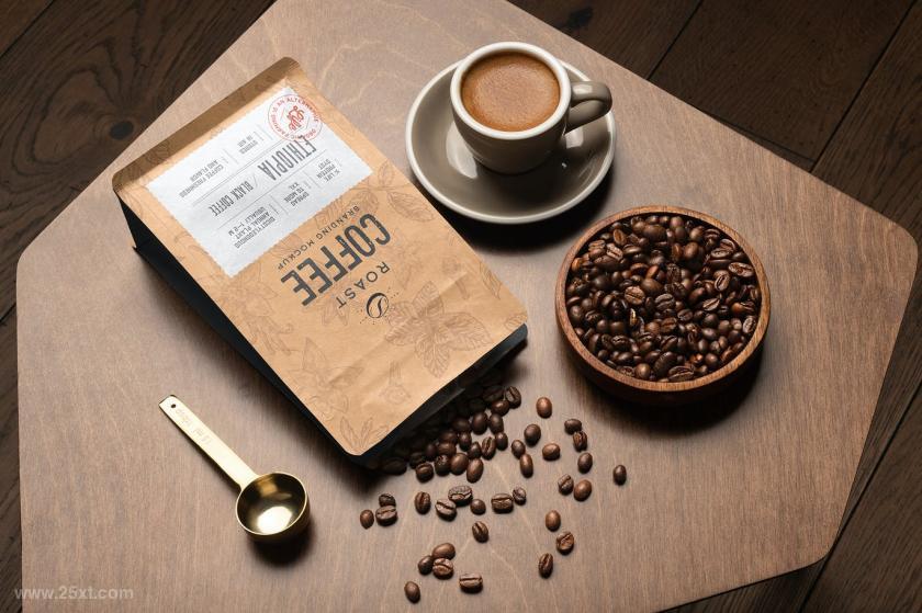25xt-155112 Roast–CoffeeBrandingMockupVol2z12.jpg