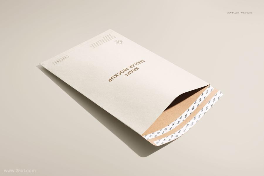 25xt-127370 Noissue-Kraft-Mailer-Mockup-Setz11.jpg