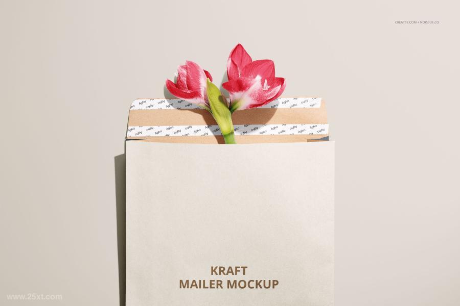 25xt-127370 Noissue-Kraft-Mailer-Mockup-Setz19.jpg
