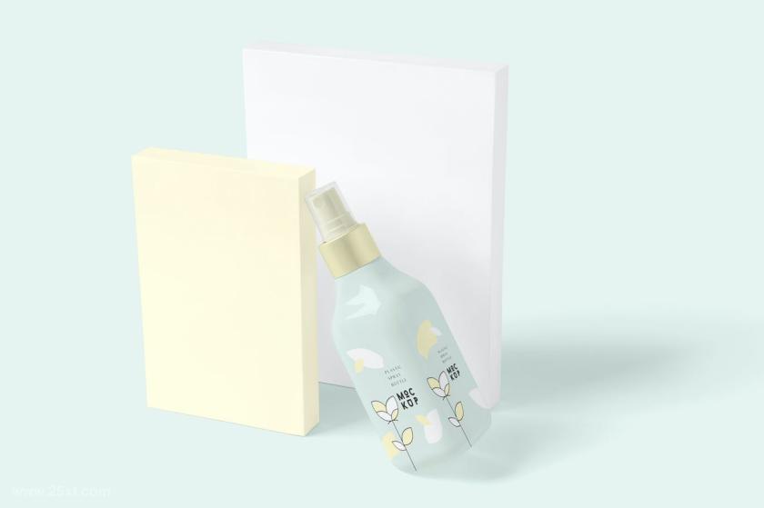 25xt-711280 GlossyPlasticSprayBottleMockupsz7.jpg