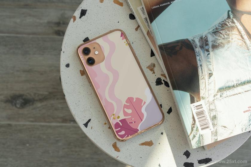 25xt-611703 Phone11ProClearCaseMock-Upz6.jpg