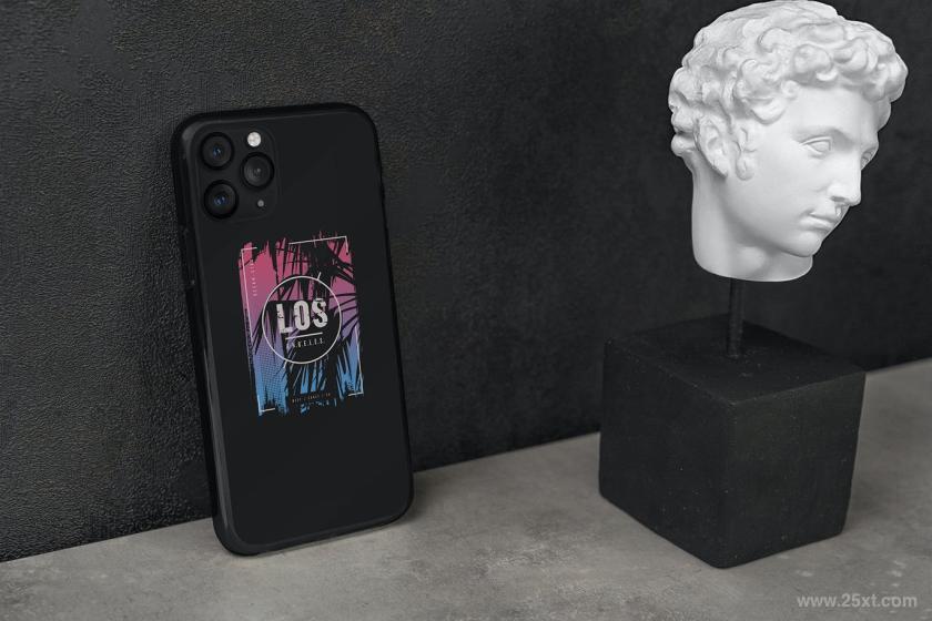 25xt-611703 Phone11ProClearCaseMock-Upz8.jpg