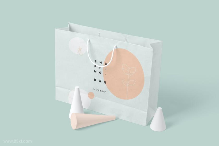 25xt-611378 4PaperShoppingBagMockupsz5.jpg