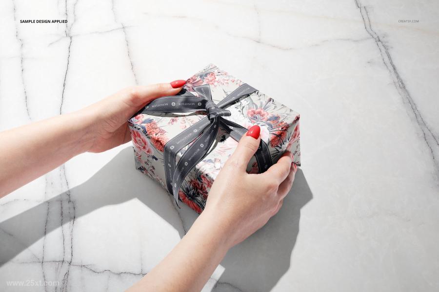 25xt-127559 Gift-Box-Wrapping-Paper-Mockup-Setz4.jpg