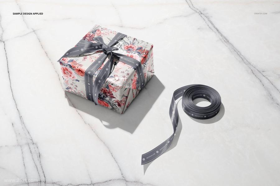 25xt-127559 Gift-Box-Wrapping-Paper-Mockup-Setz8.jpg