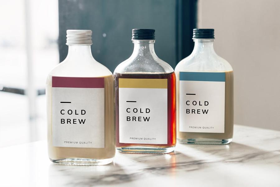 25xt-160053 Cold-brew-coffee-bottle-mockup-designz4.jpg