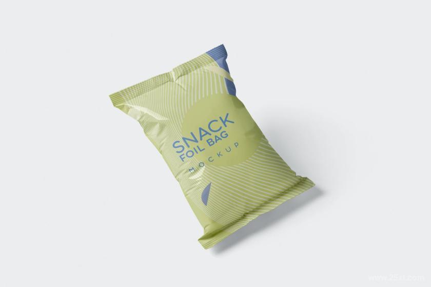 25xt-128376 SnackFoilBagMockup-Plasticz5.jpg