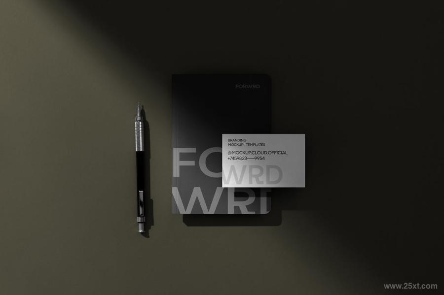 25xt-170430 Forwrd-Branding-Mockups-Vol-1z10.jpg