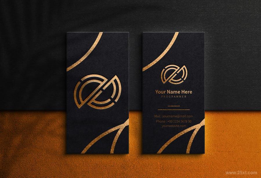 25xt-161189 Luxury-Business-Card-Mockupz3.jpg