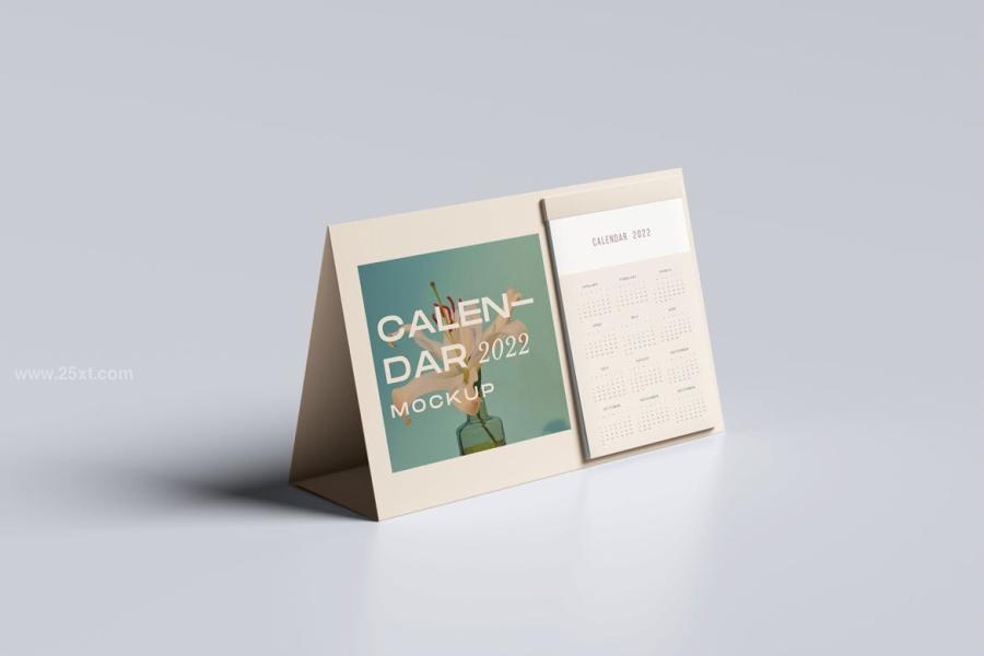 25xt-488417 Desk-Calendar-Mockupz4.jpg