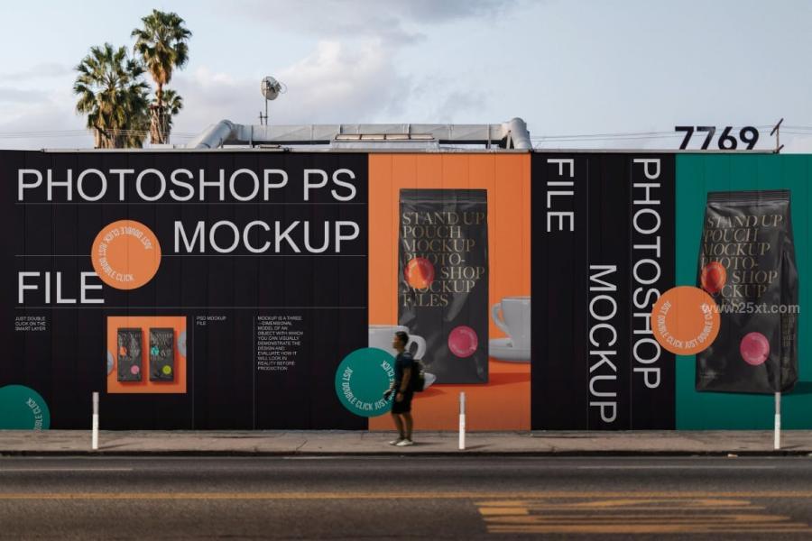 25xt-162405 Street-Billboard-Mockup-Setz4.jpg