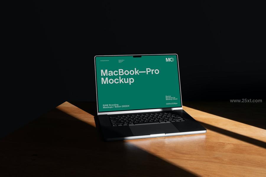25xt-172951 MacBook-Pro-Mockups-RAW-Seriesz11.jpg