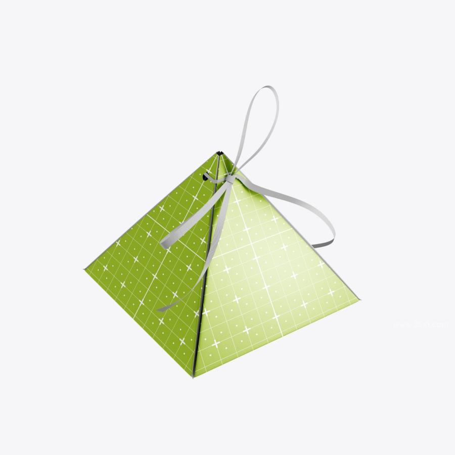 25xt-165140 Pyramid-Gift-Box-Mockupz14.jpg