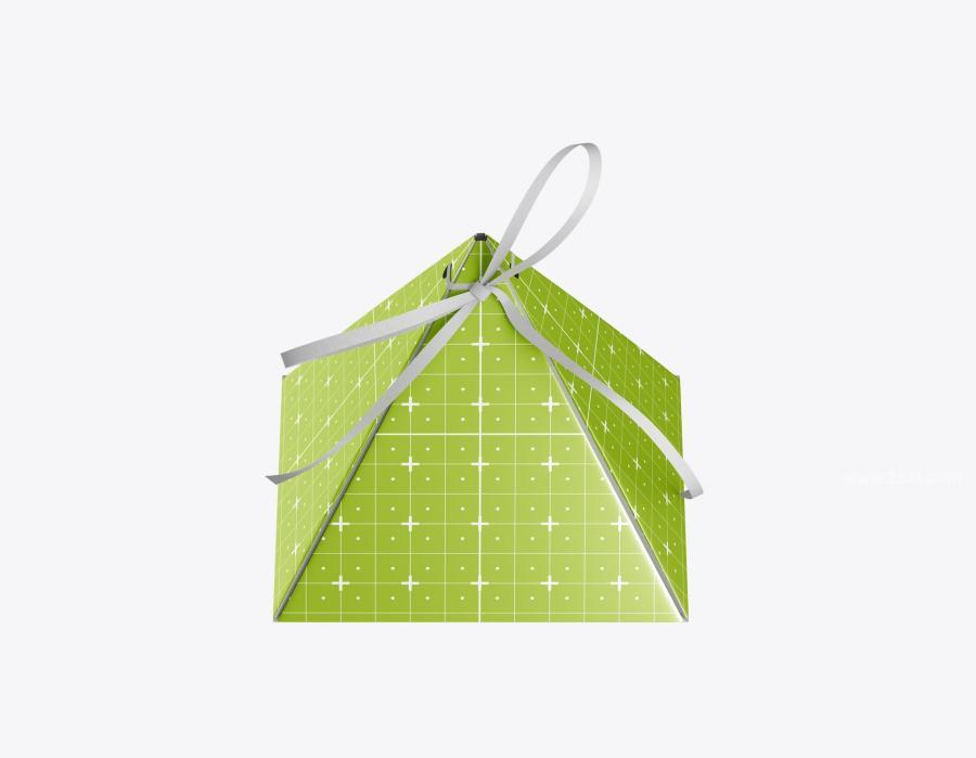 25xt-165140 Pyramid-Gift-Box-Mockupz9.jpg