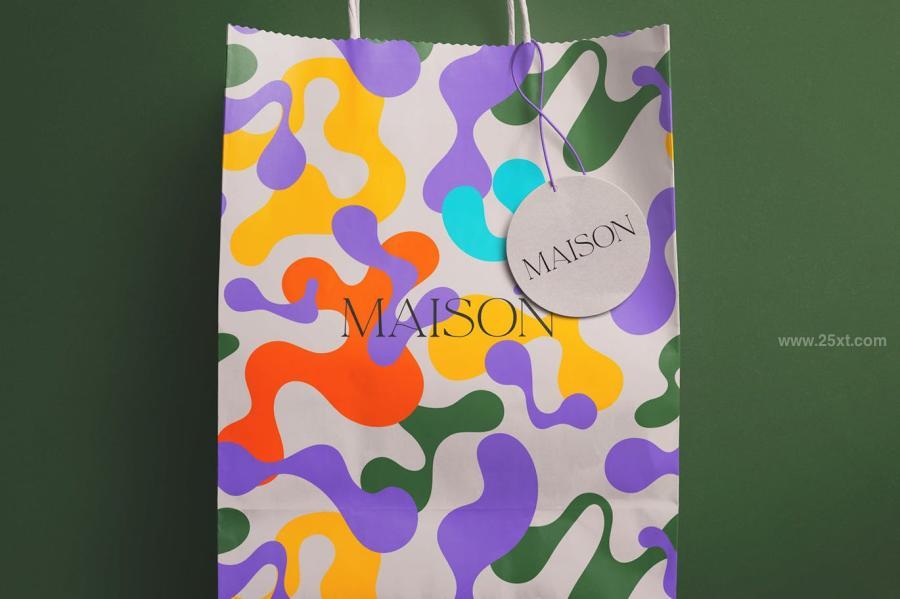 25xt-175252 Gift-Paper-Bag-with-Round-Label-Mockupz8.jpg