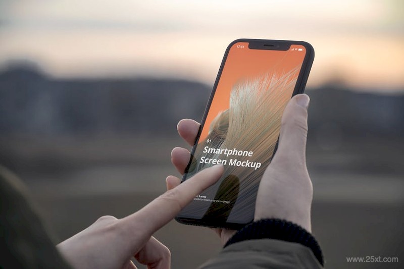 Phone Mockup Outdoor Scenes-1.jpg