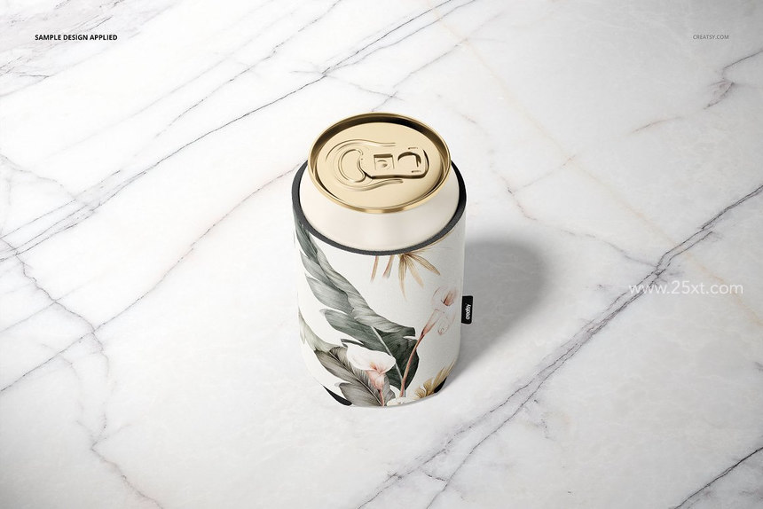 25xt-485390-Neoprene Can Cooler Mockup Set10.jpg