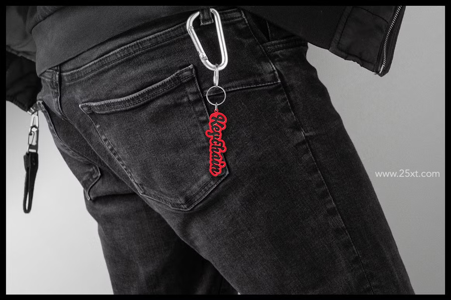 25xt-175670-Keychain Mockups - Generator7.jpg